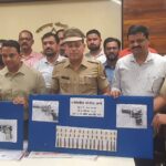 मीरा-भाईंदर क्राइम ब्रांच ने दो आरोपियों को गिरफ्ताफ कर 4 पिस्तौल, 43 जिंदा कारतूस बरामद की